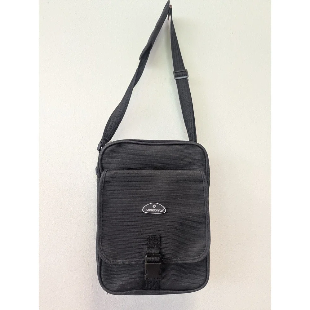 Samsonite Foldable Packable Duffle Travel Carryon Bag Black